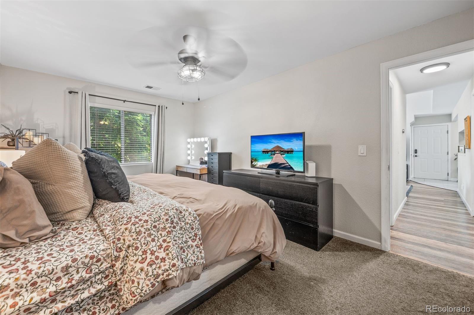 MLS Image #15 for 3600 s pierce street,denver, Colorado