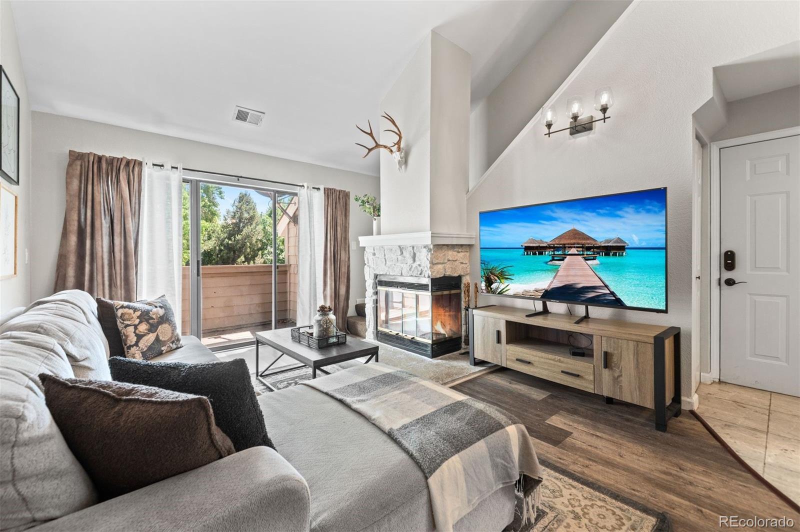 MLS Image #3 for 3600 s pierce street,denver, Colorado