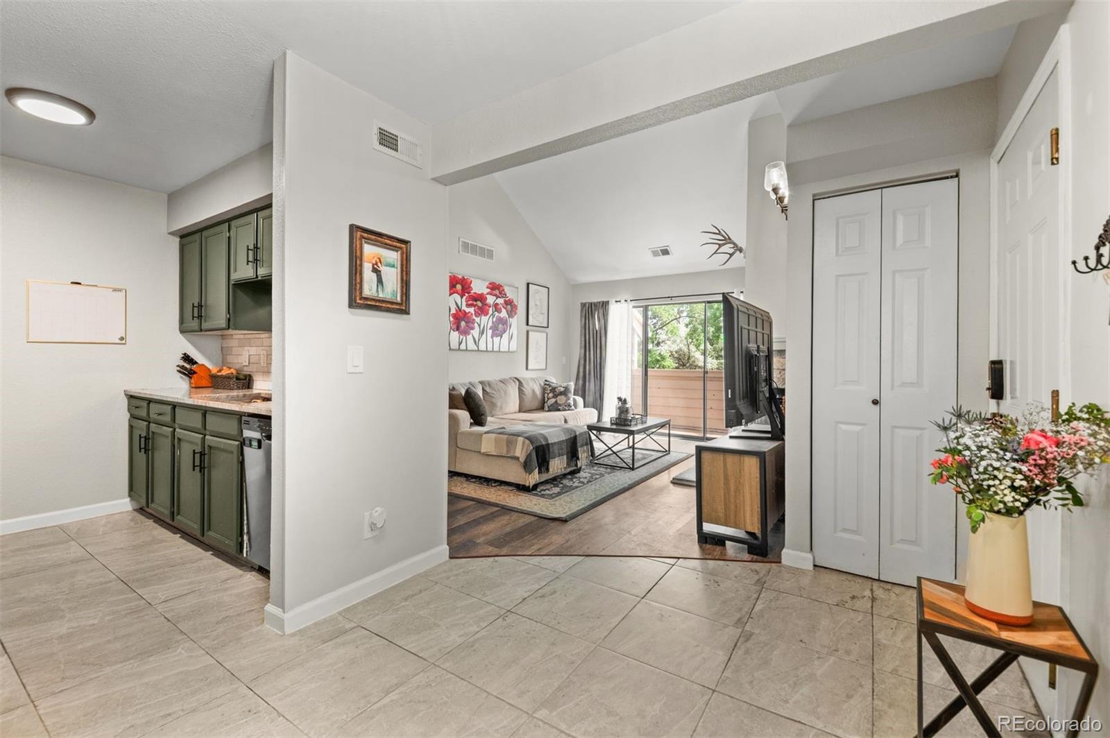 MLS Image #6 for 3600 s pierce street,denver, Colorado