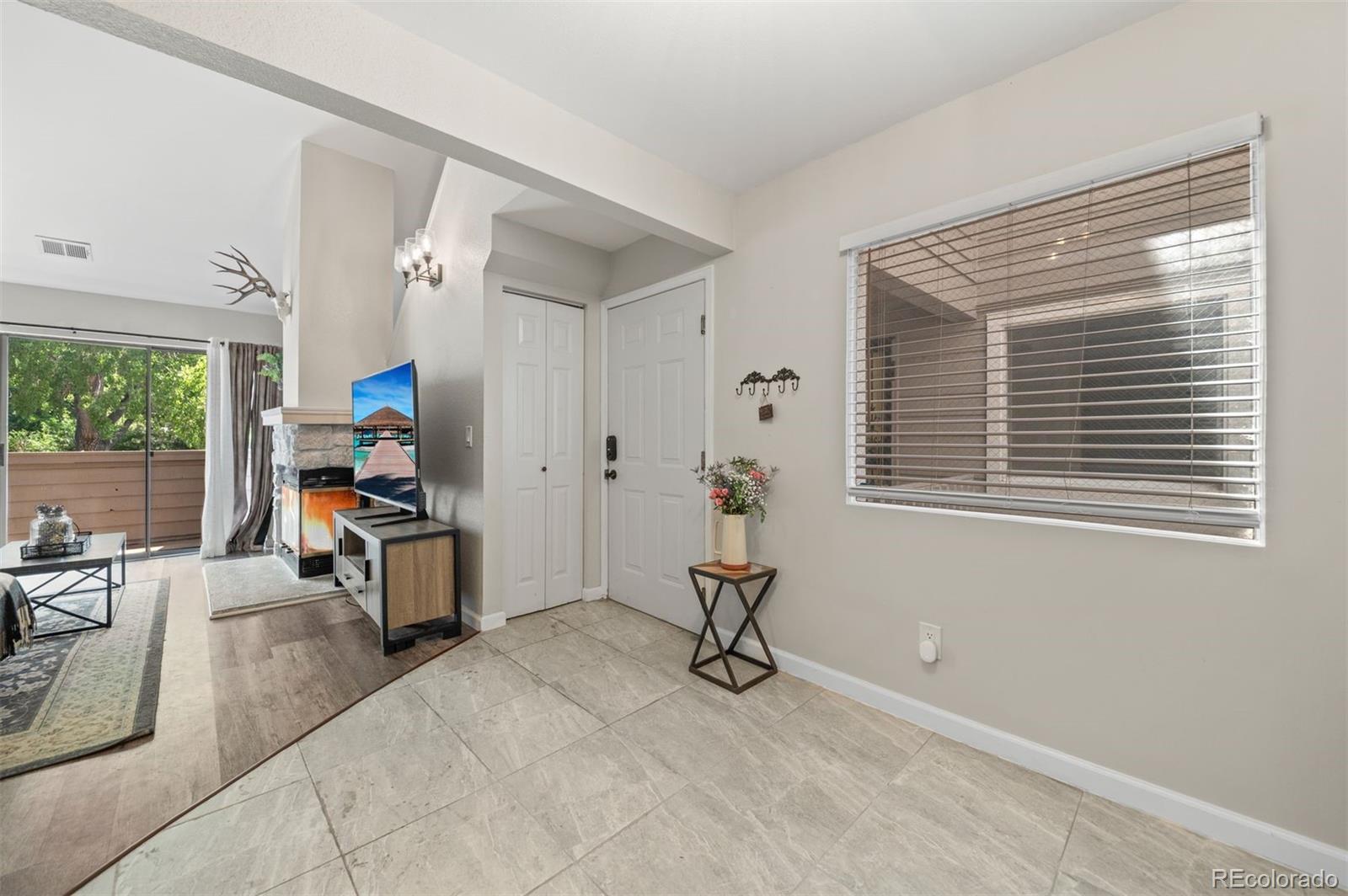 MLS Image #7 for 3600 s pierce street,denver, Colorado