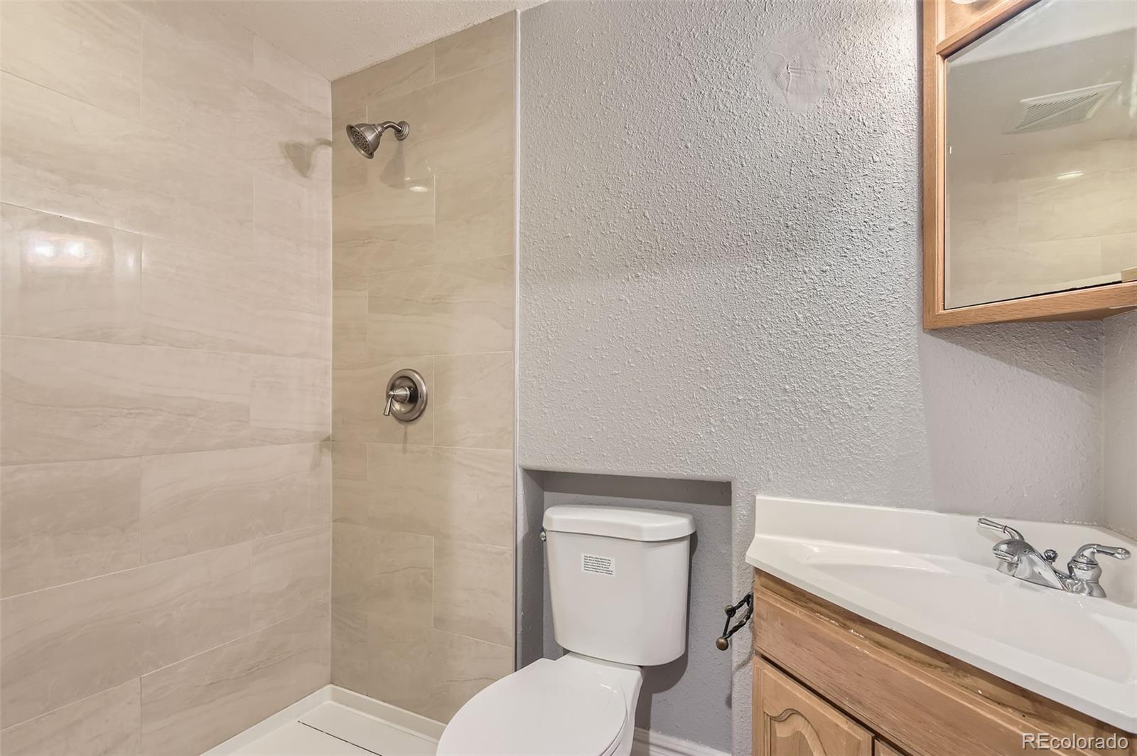 MLS Image #23 for 20481 e mansfield place,aurora, Colorado