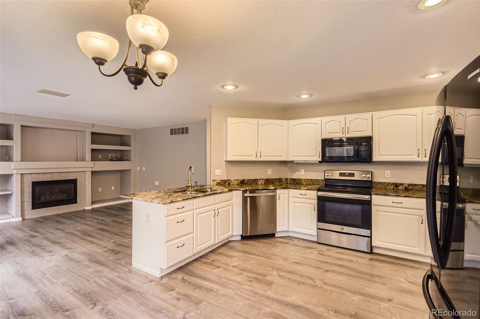 MLS Image #9 for 20481 e mansfield place,aurora, Colorado