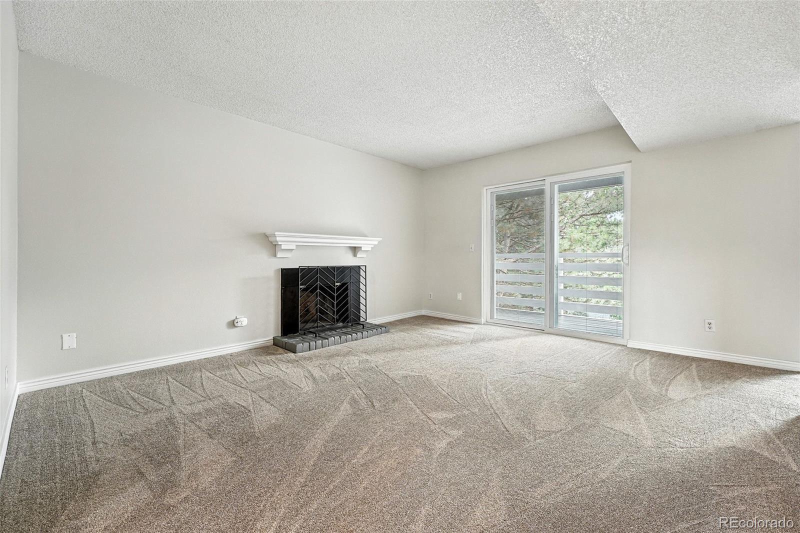 MLS Image #15 for 3141 s tamarac drive 301e,denver, Colorado