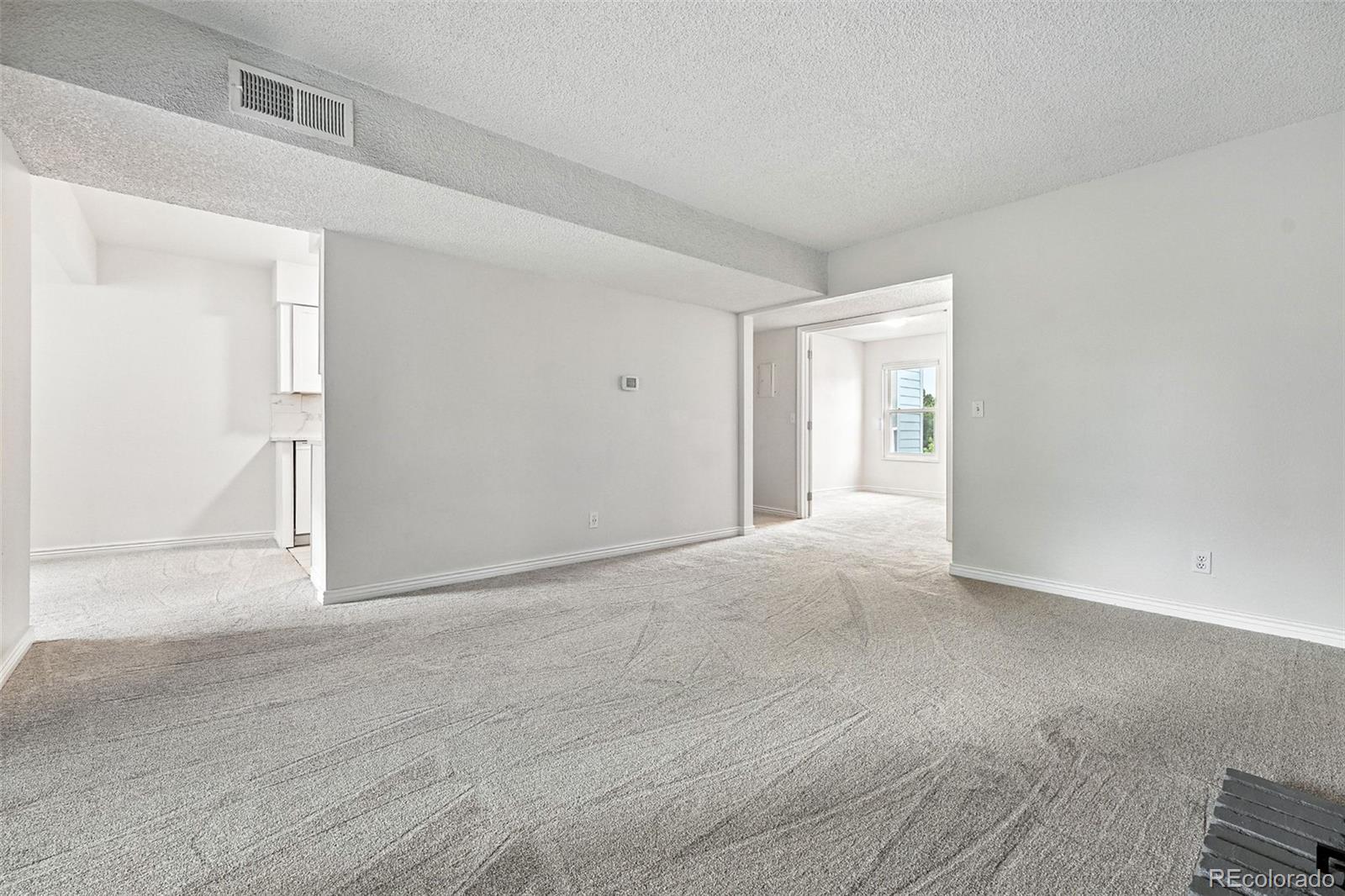 MLS Image #20 for 3141 s tamarac drive 301e,denver, Colorado