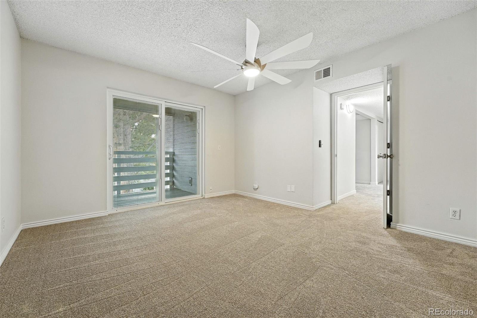 MLS Image #31 for 3141 s tamarac drive 301e,denver, Colorado