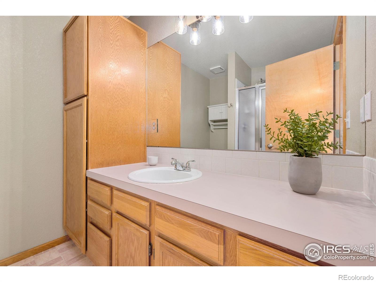 MLS Image #19 for 1986  hyde drive,loveland, Colorado