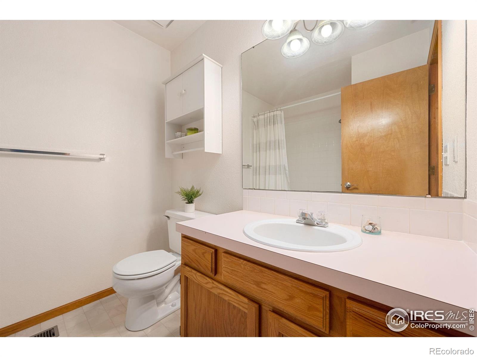 MLS Image #20 for 1986  hyde drive,loveland, Colorado