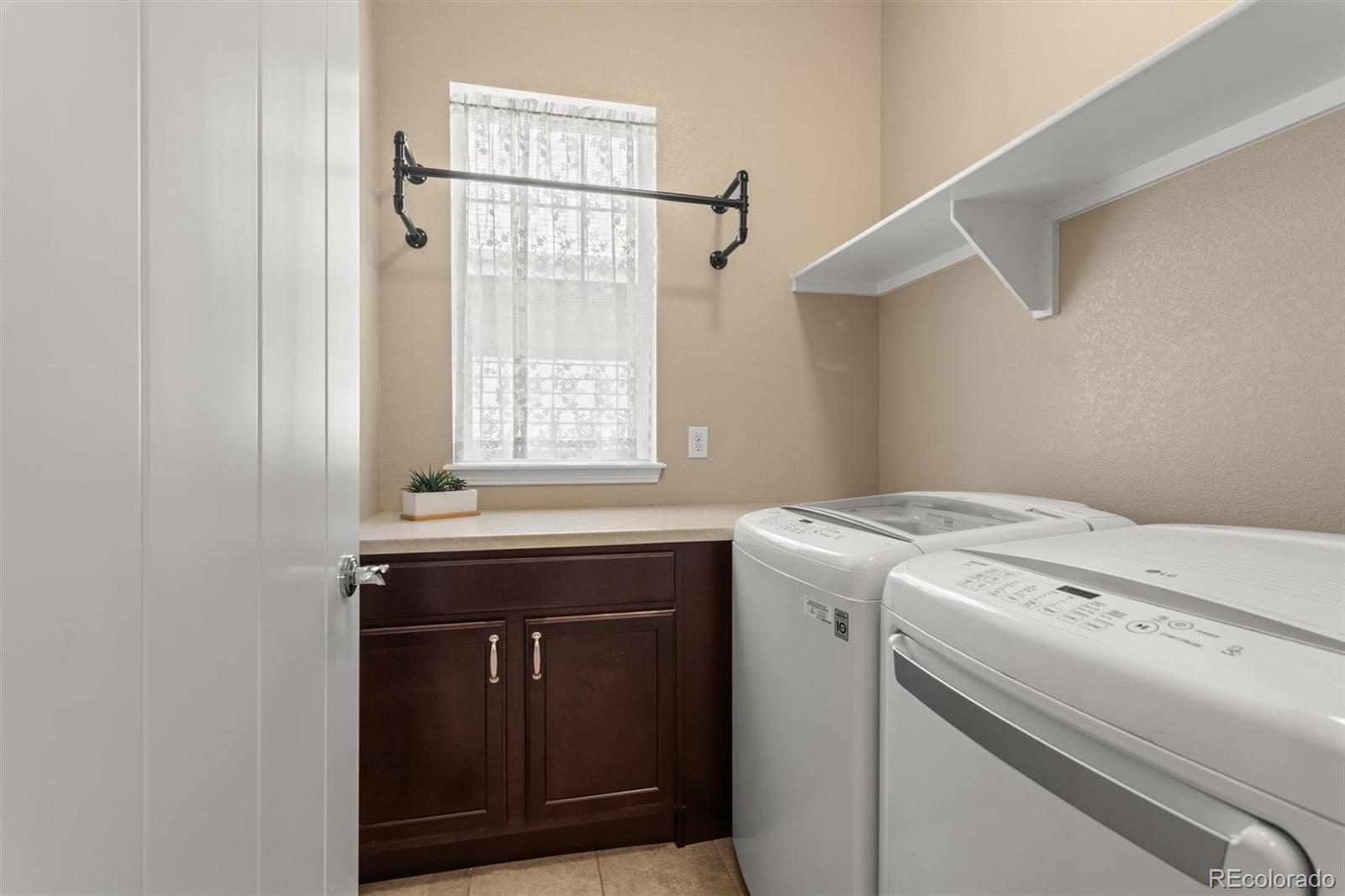 MLS Image #16 for 8272 e 55th place,denver, Colorado