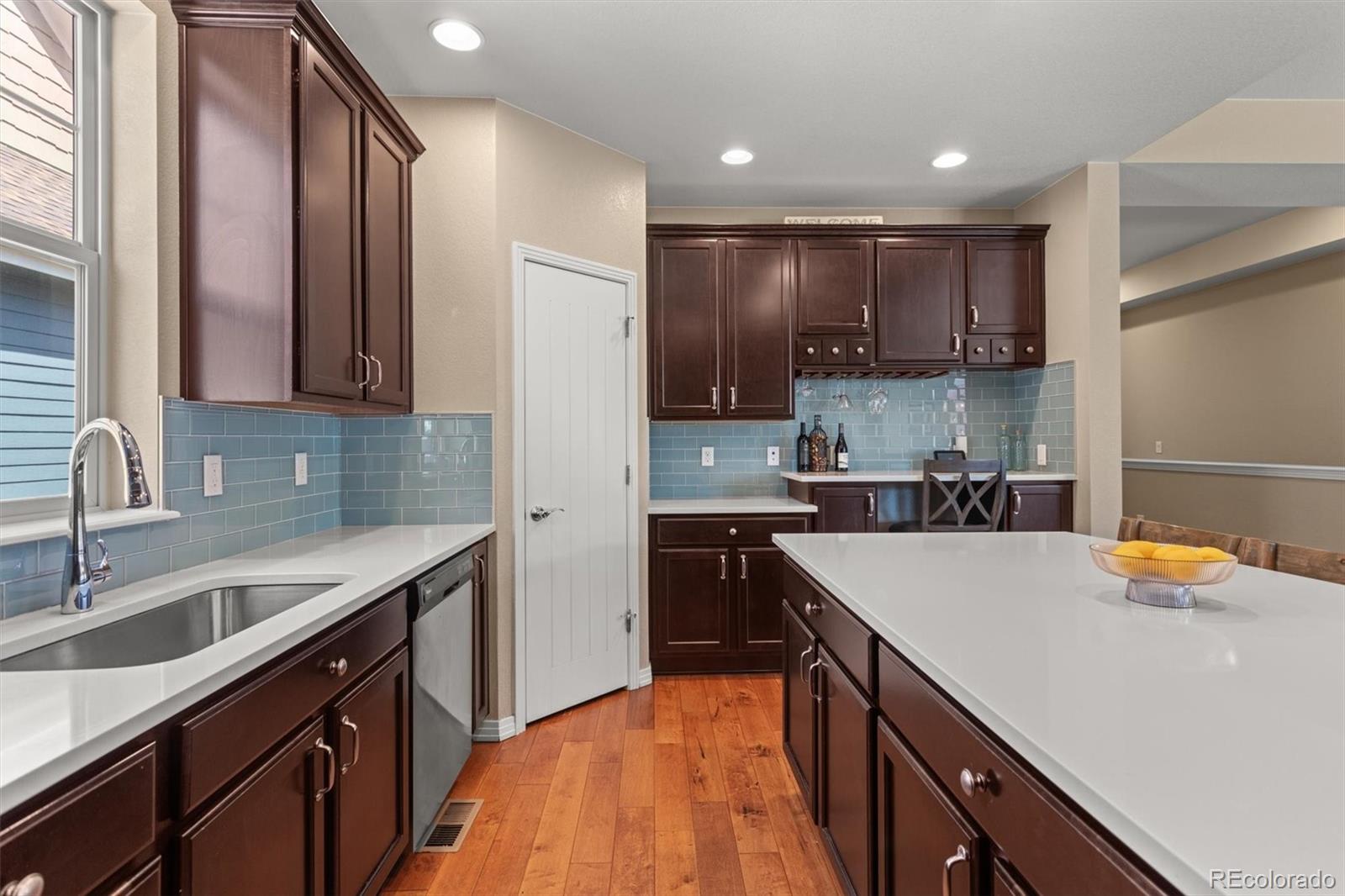 MLS Image #5 for 8272 e 55th place,denver, Colorado