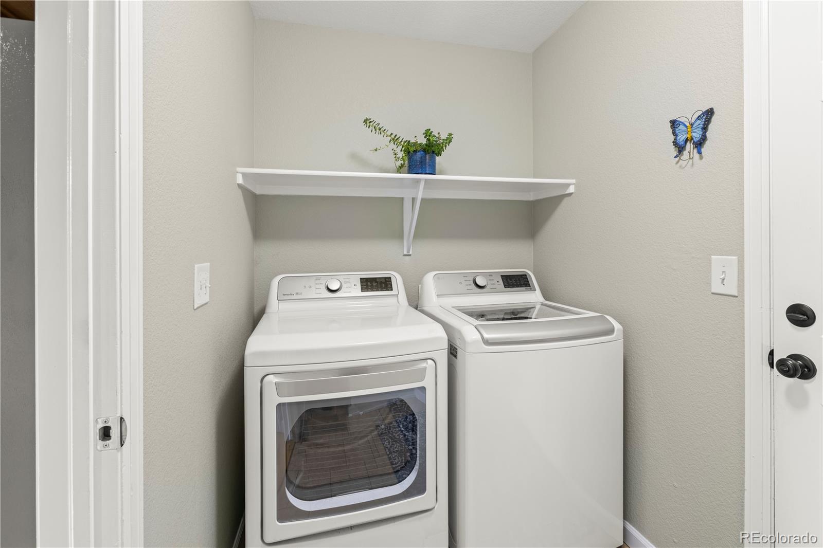 MLS Image #11 for 210  saxony road,johnstown, Colorado