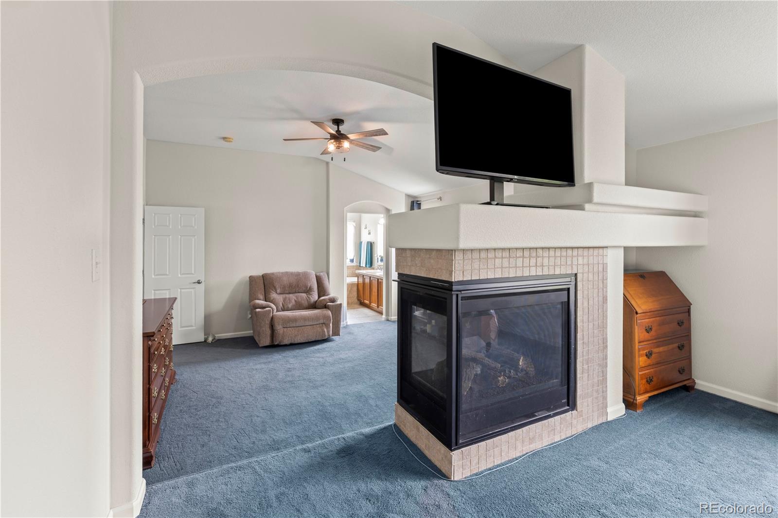 MLS Image #15 for 210  saxony road,johnstown, Colorado