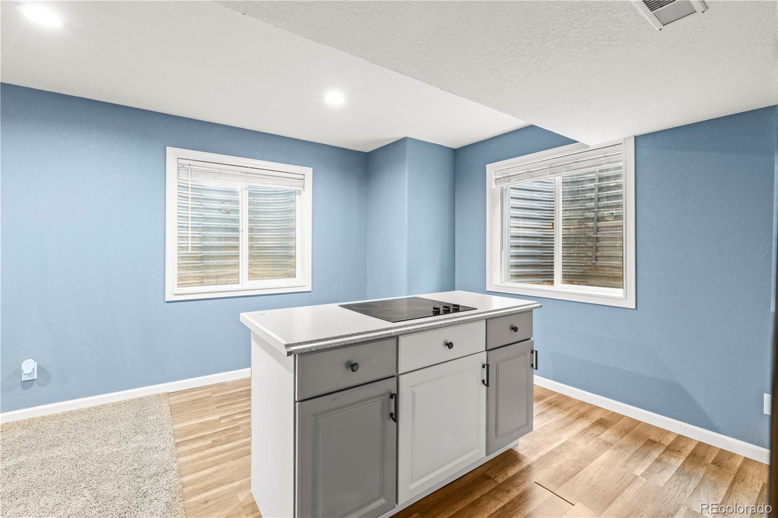 MLS Image #31 for 210  saxony road,johnstown, Colorado