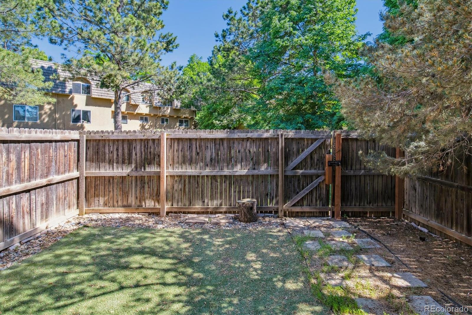 MLS Image #12 for 7372 e princeton avenue,denver, Colorado