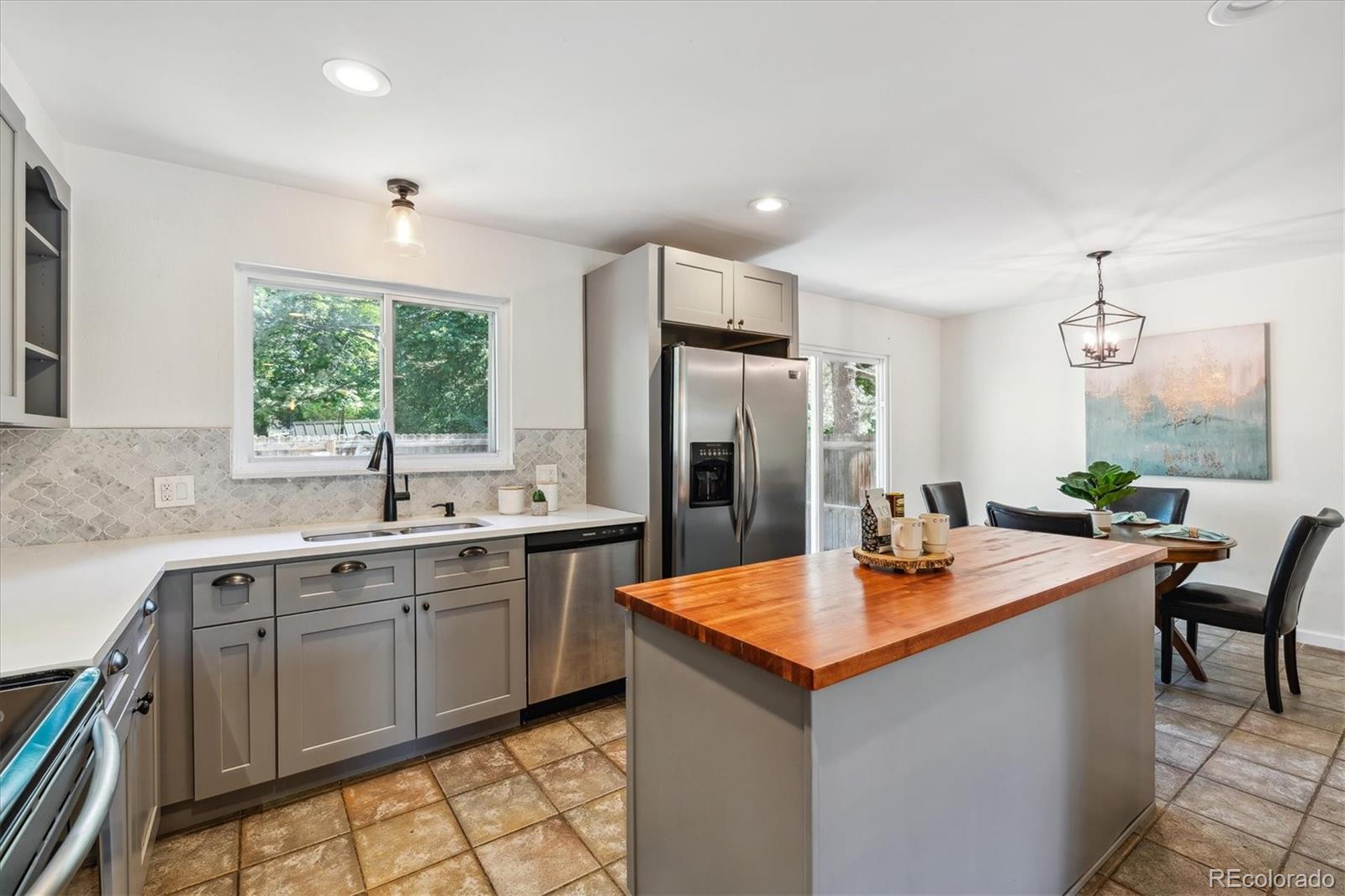 MLS Image #5 for 7372 e princeton avenue,denver, Colorado