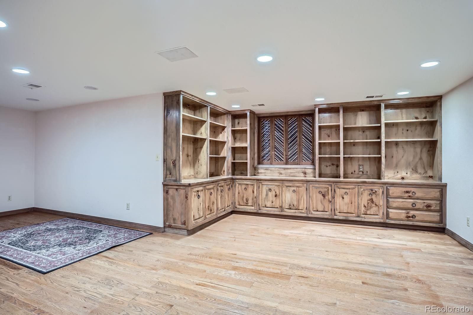 MLS Image #18 for 8505 e temple drive,denver, Colorado