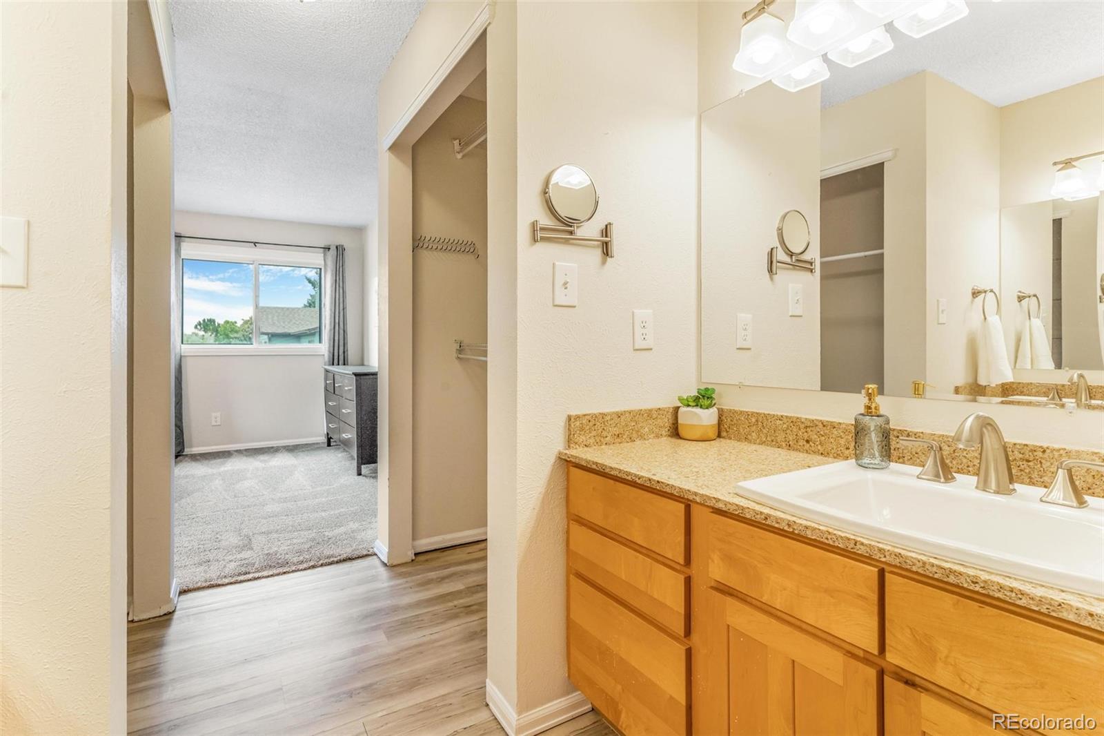 MLS Image #7 for 10290 w jewell avenue b,lakewood, Colorado