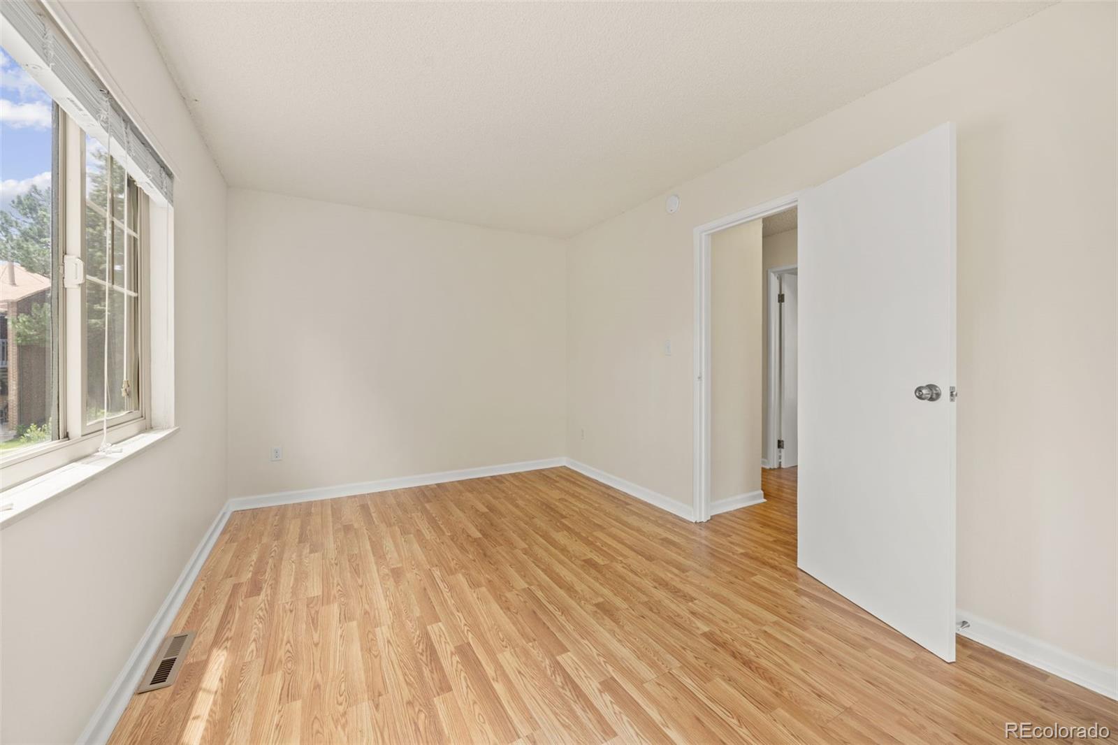 MLS Image #15 for 800 w moorhead circle,boulder, Colorado
