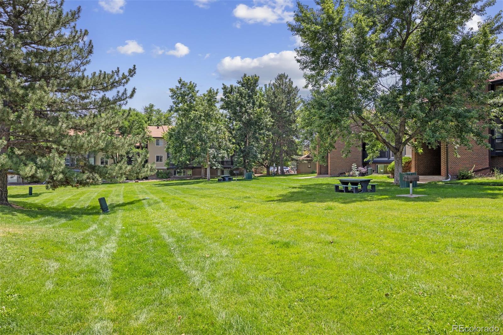 MLS Image #19 for 800 w moorhead circle,boulder, Colorado