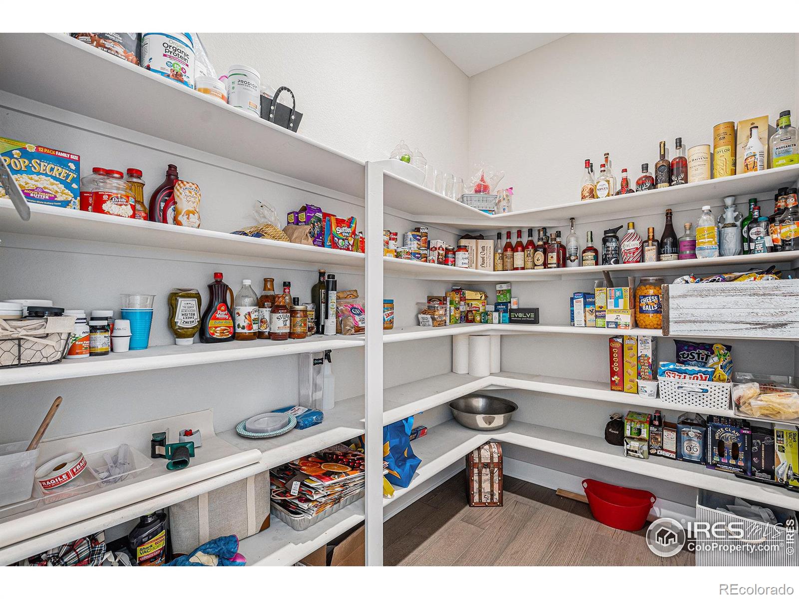 MLS Image #12 for 6733 s waterloo court,aurora, Colorado