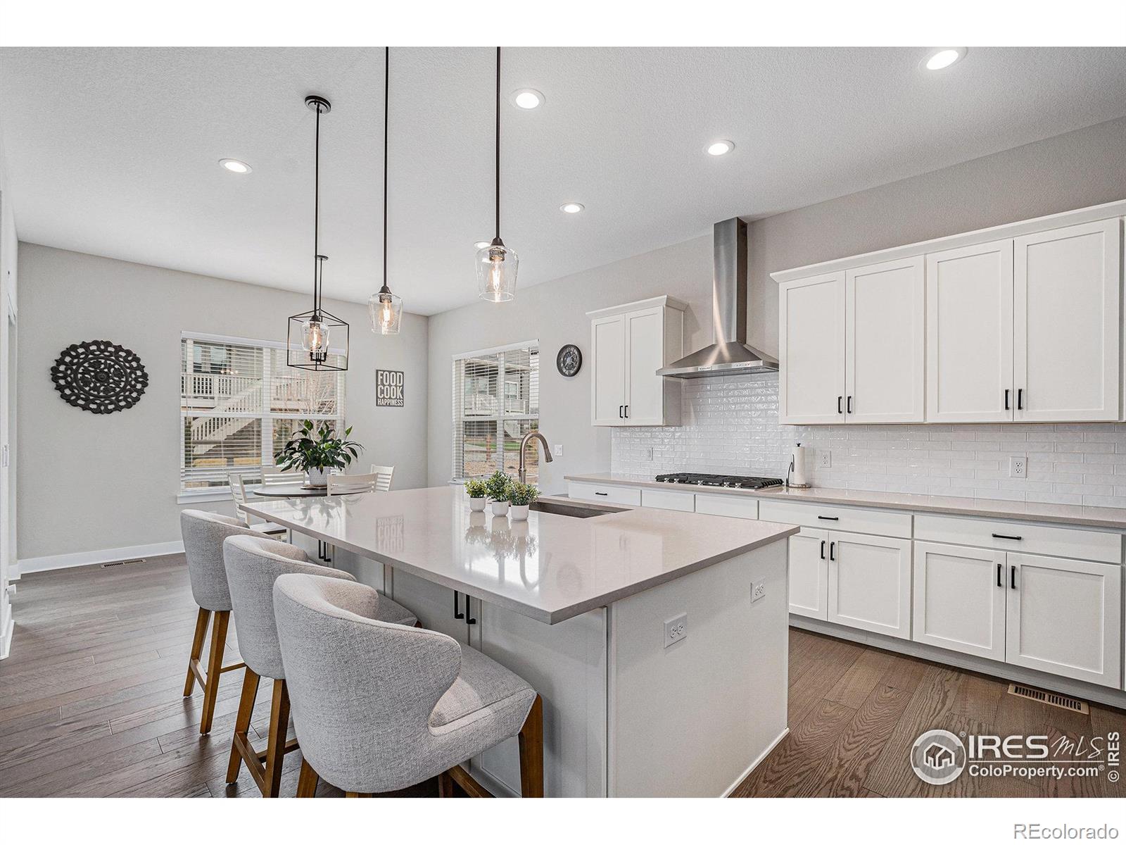 MLS Image #9 for 6733 s waterloo court,aurora, Colorado