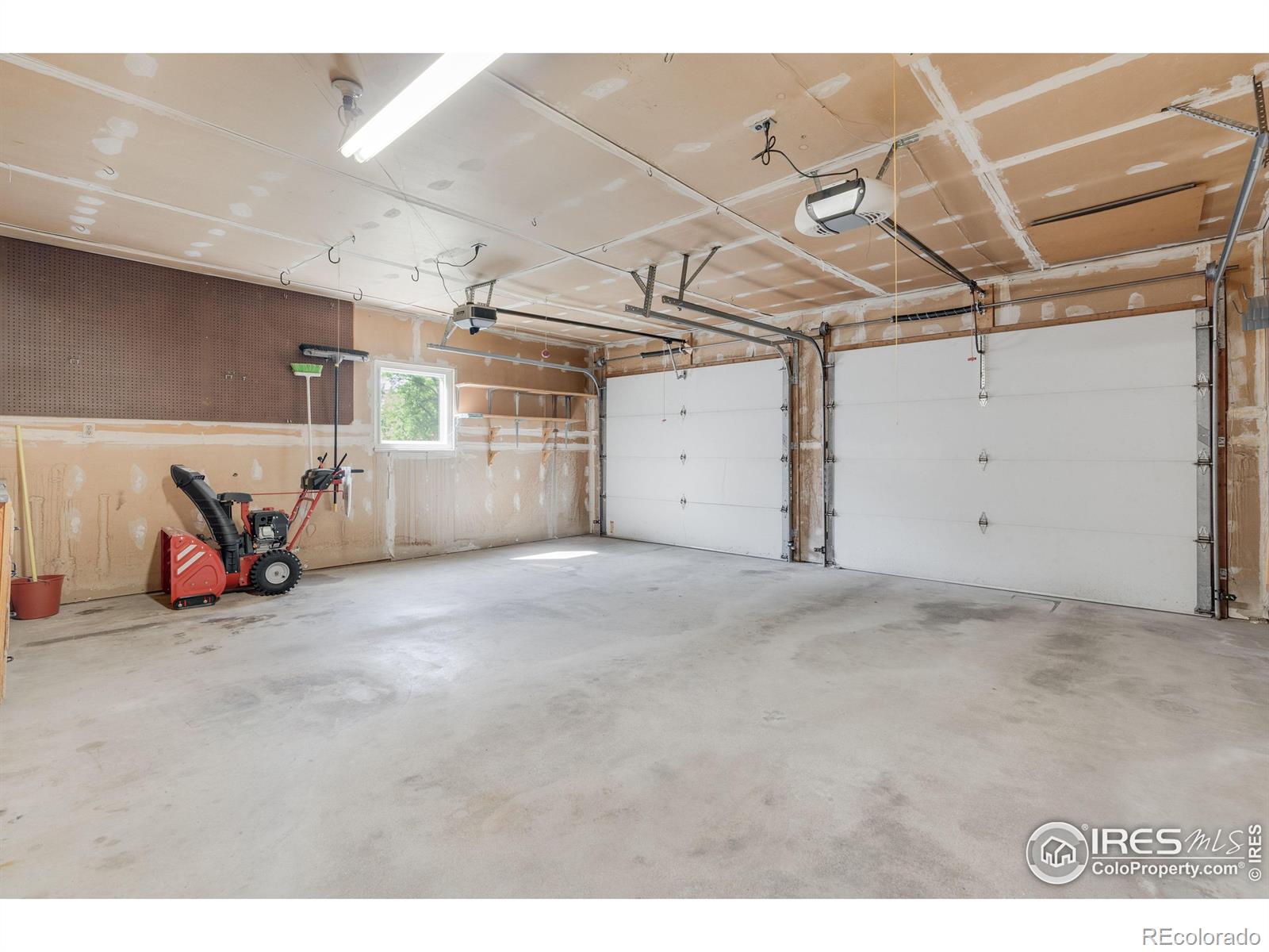 MLS Image #33 for 2442  collyer street,longmont, Colorado