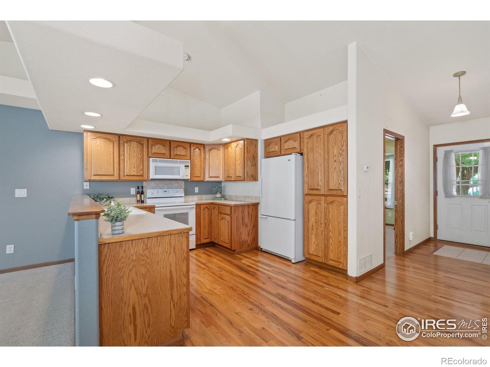 MLS Image #14 for 2614  forsythia drive,loveland, Colorado