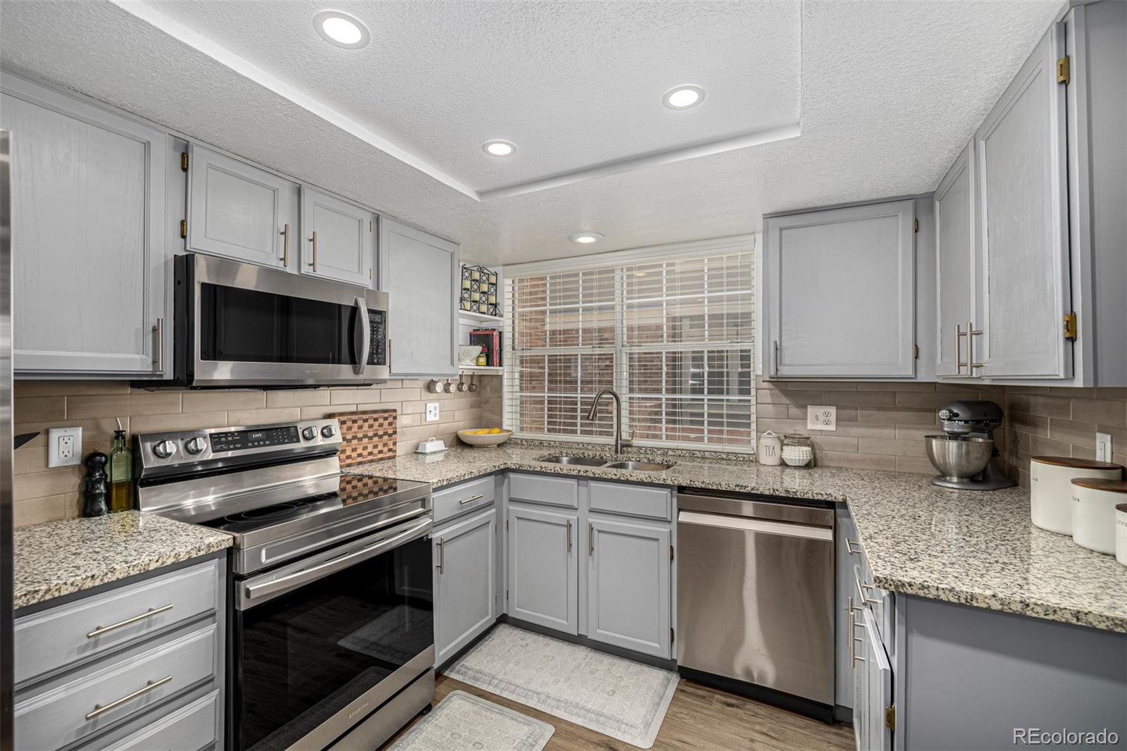 MLS Image #10 for 7684 s monaco circle,centennial, Colorado