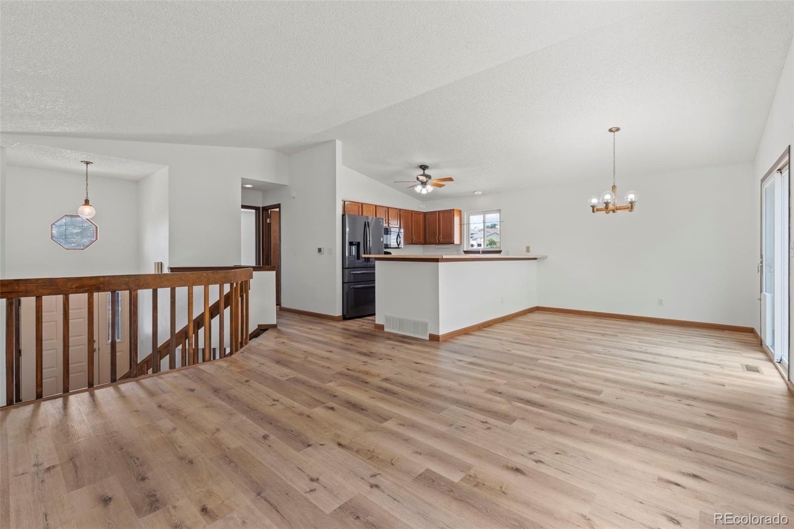 MLS Image #6 for 1825  moran court,colorado springs, Colorado