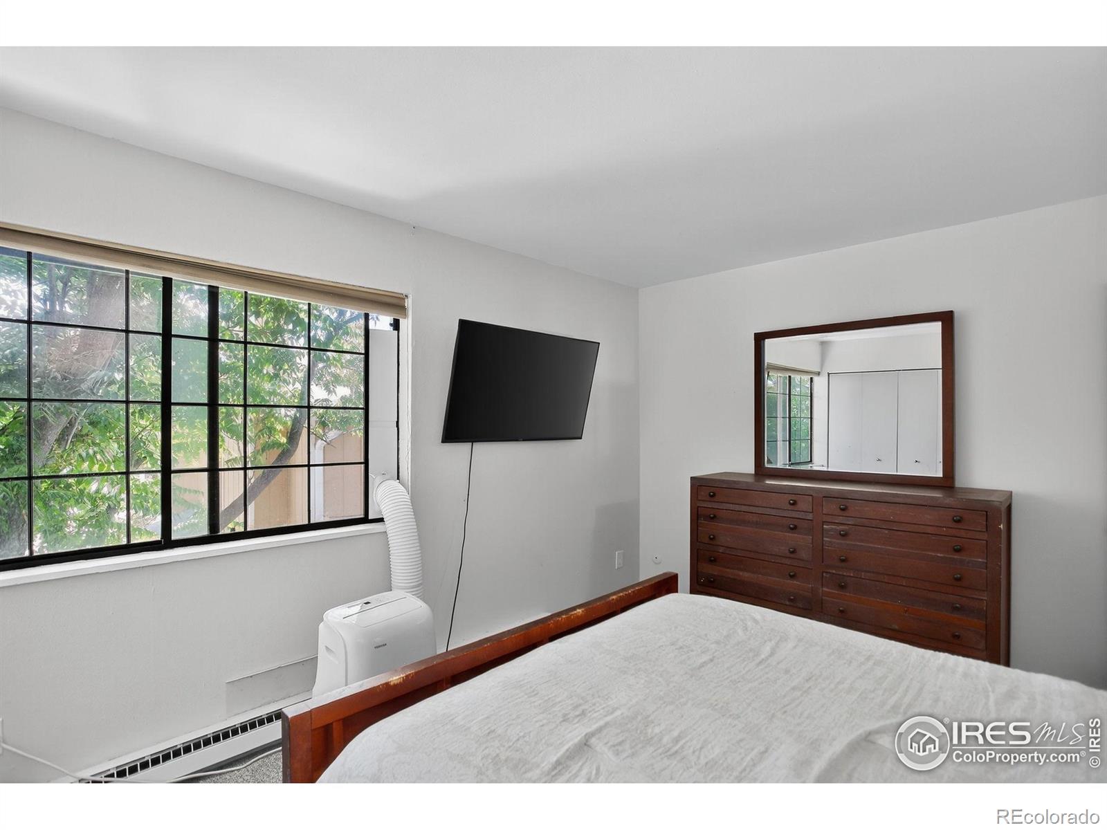 MLS Image #23 for 2279  spruce street,boulder, Colorado
