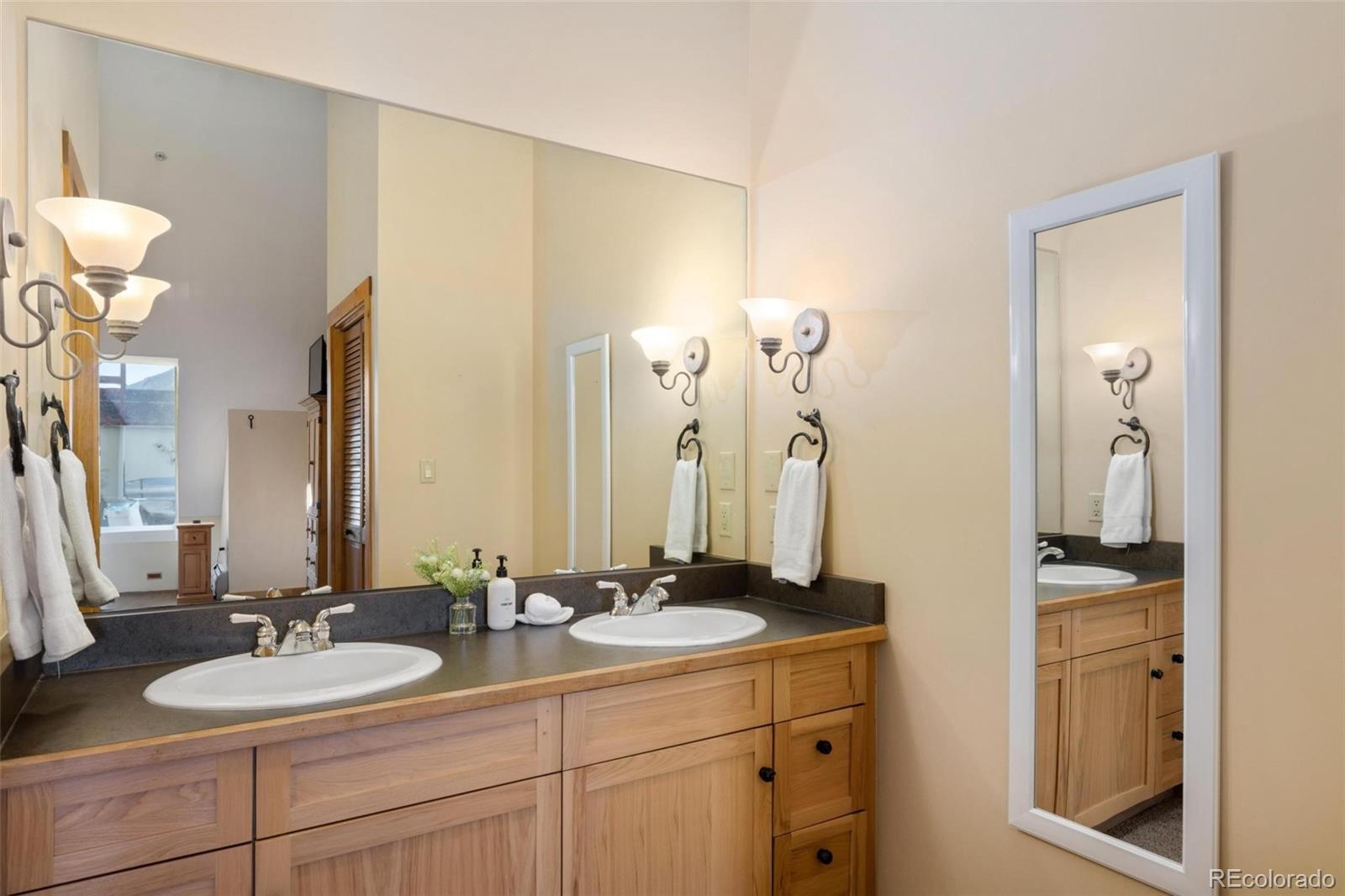 MLS Image #19 for 100  dercum square 8421,keystone, Colorado