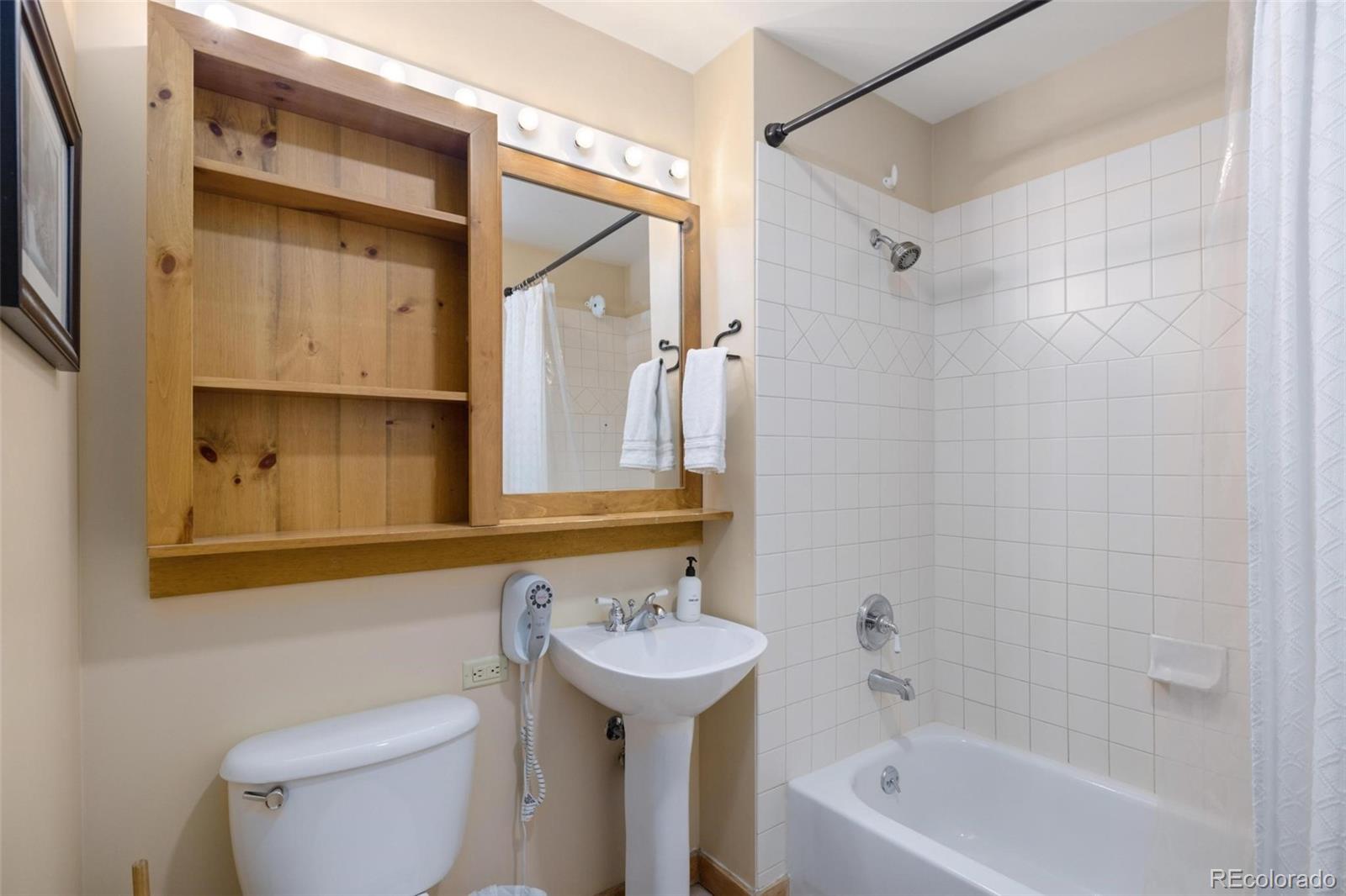 MLS Image #21 for 100  dercum square 8421,keystone, Colorado