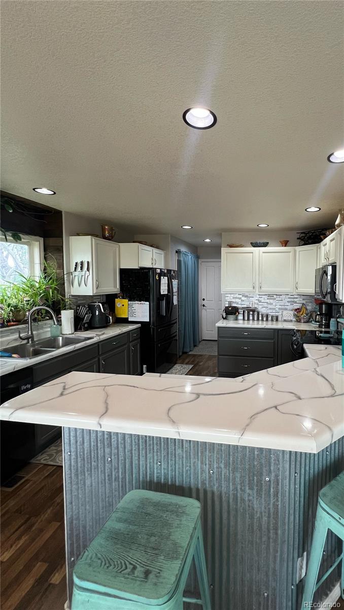 MLS Image #13 for 825  cherokee street,strasburg, Colorado