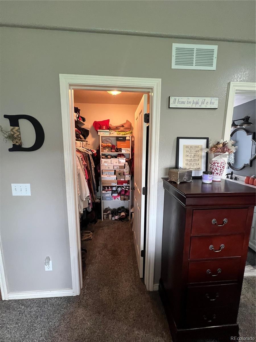 MLS Image #19 for 825  cherokee street,strasburg, Colorado