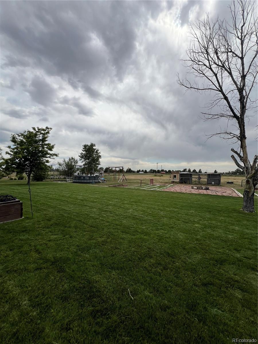 MLS Image #6 for 825  cherokee street,strasburg, Colorado