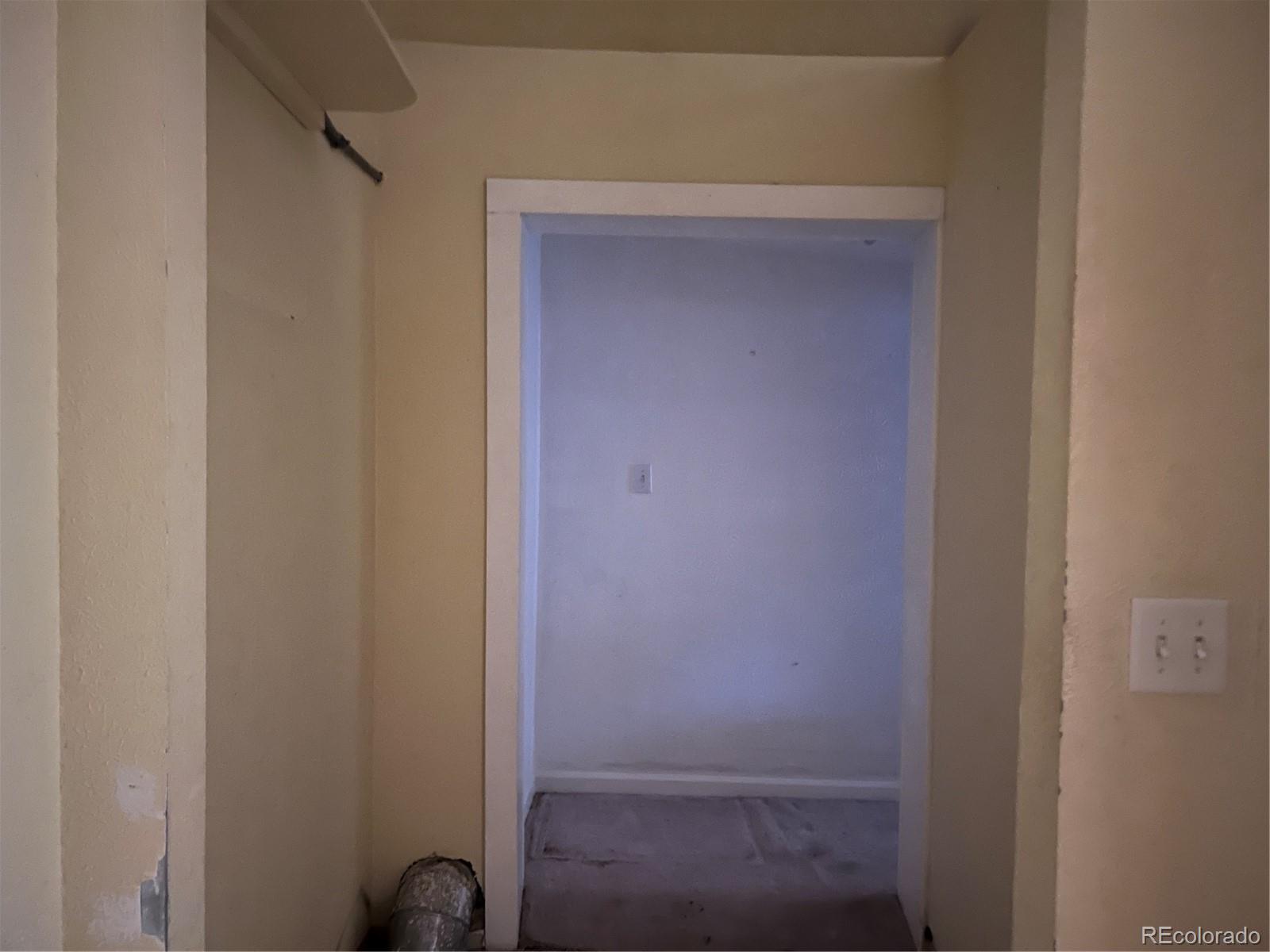 MLS Image #17 for 527 s bryant street,denver, Colorado