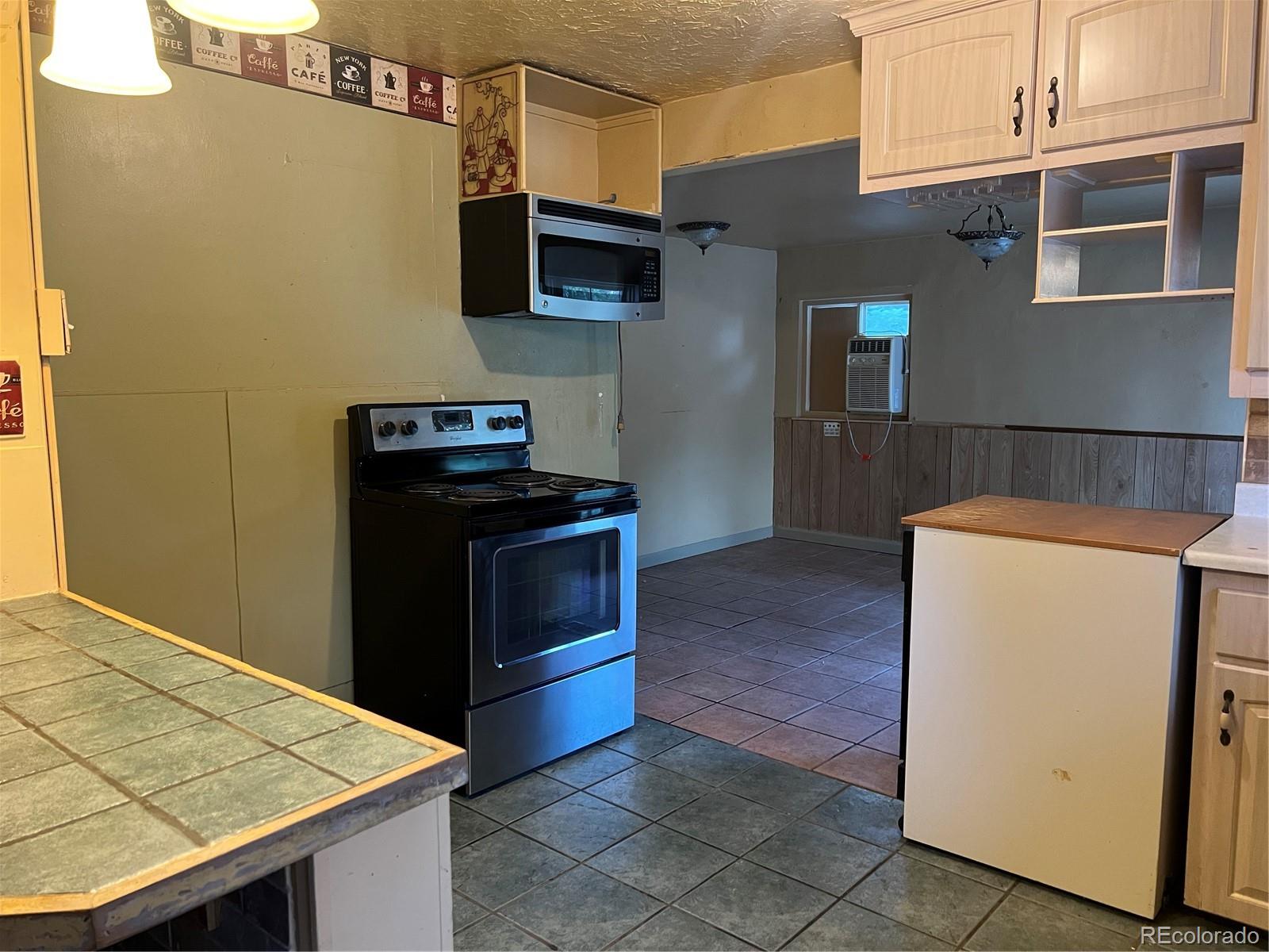 MLS Image #7 for 527 s bryant street,denver, Colorado