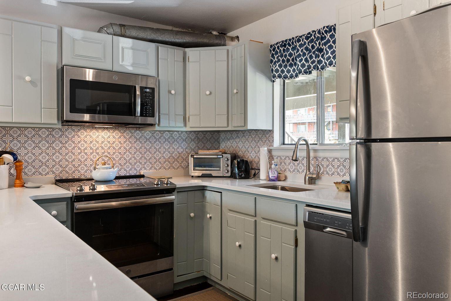 MLS Image #11 for 51  river drive,winter park, Colorado