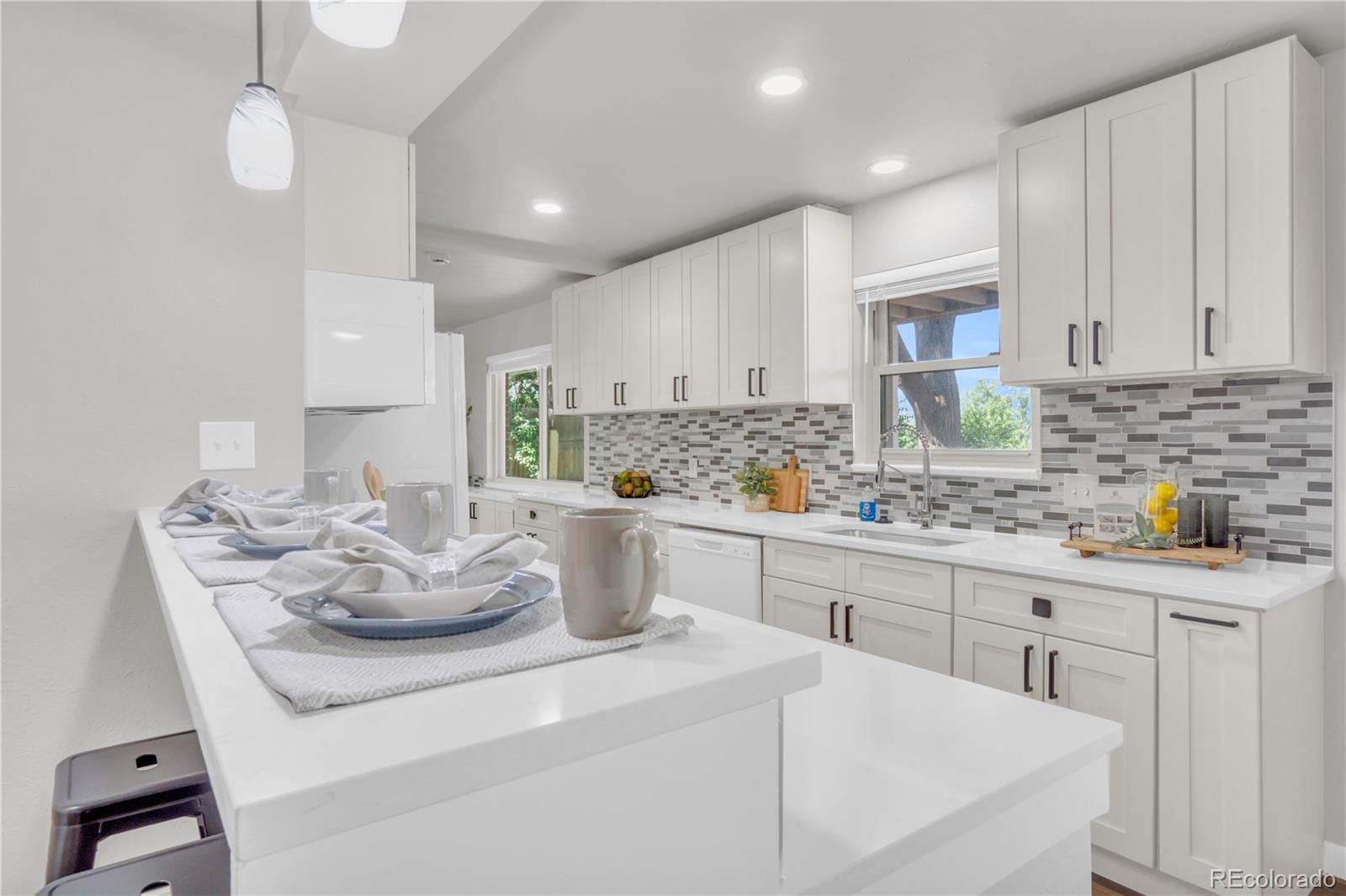 MLS Image #10 for 7055 s costilla street,littleton, Colorado