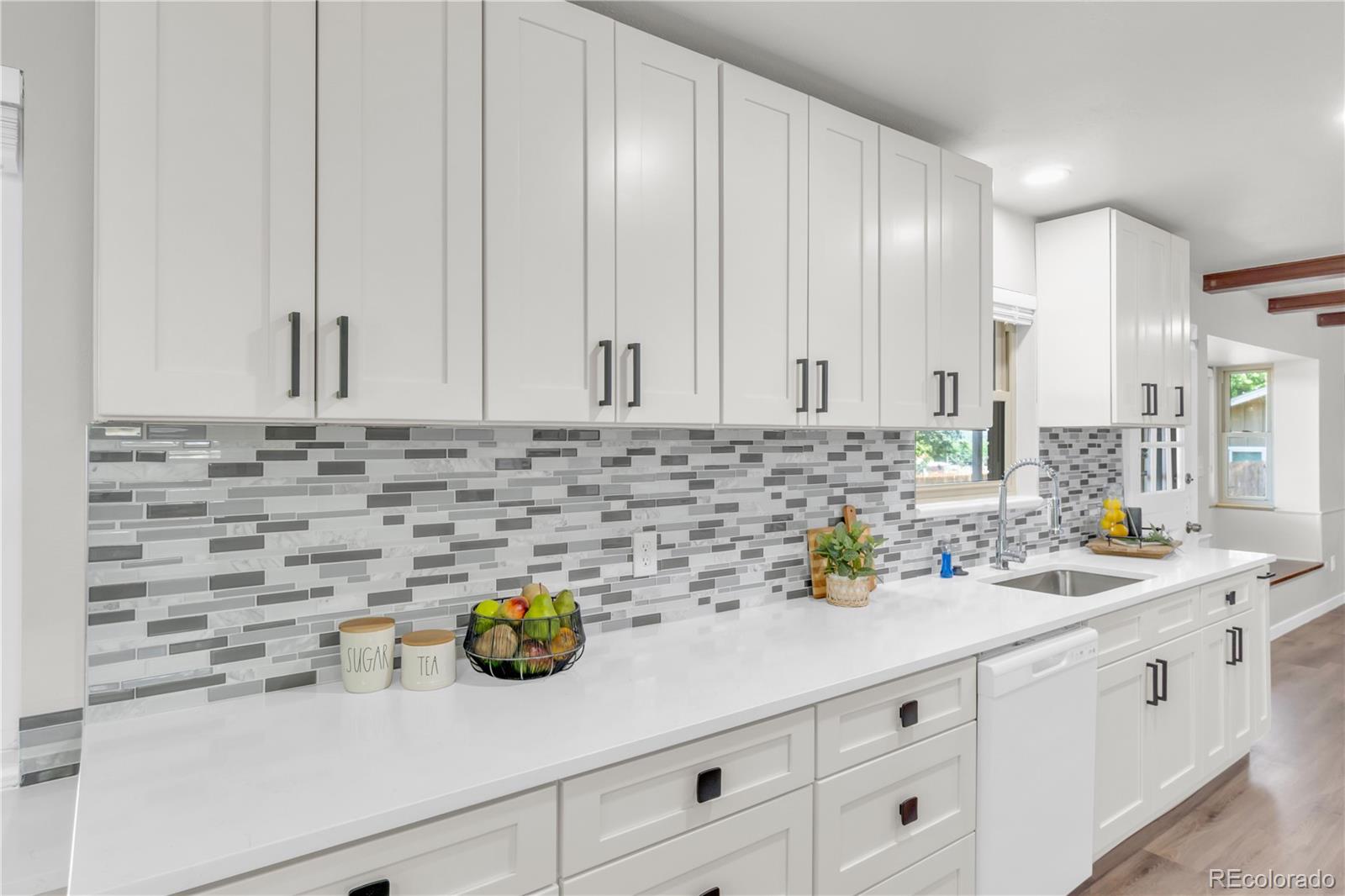MLS Image #8 for 7055 s costilla street,littleton, Colorado