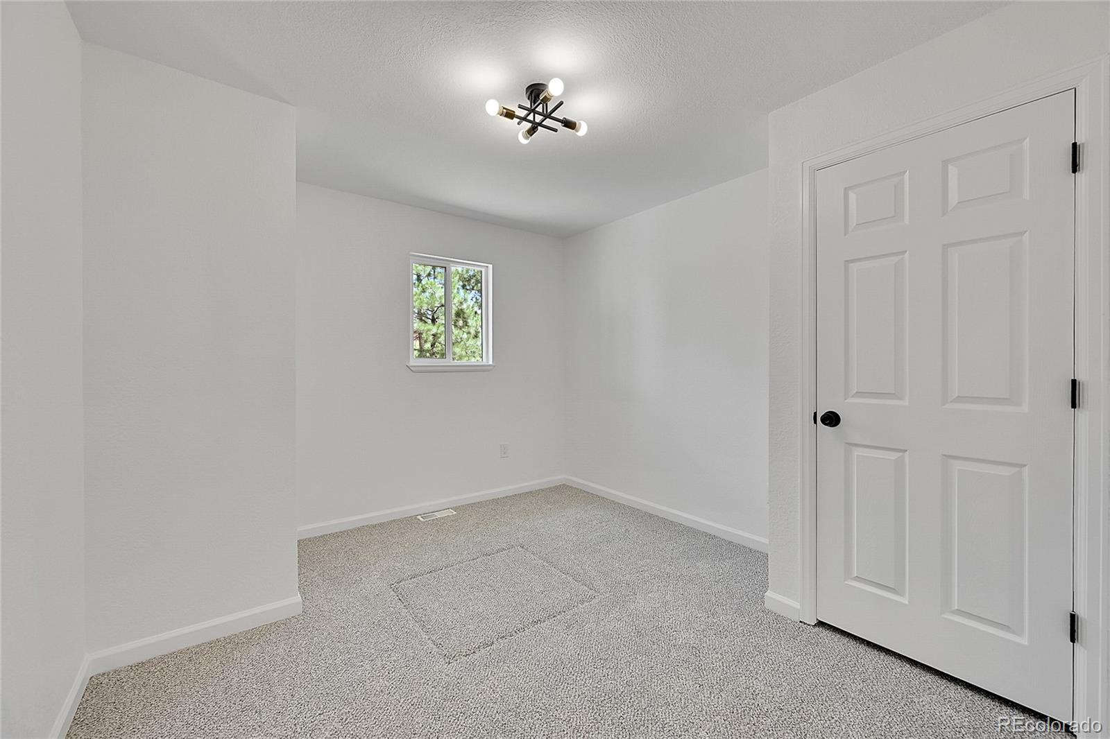 MLS Image #16 for 6545  burgess road,colorado springs, Colorado