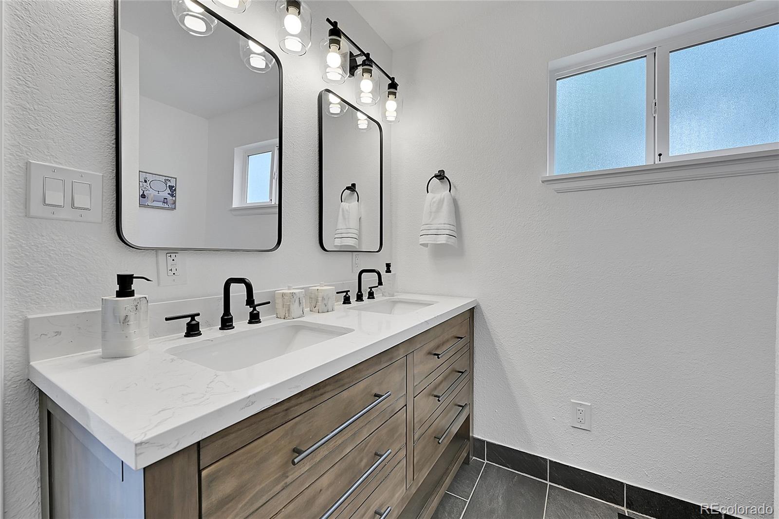 MLS Image #3 for 6545  burgess road,colorado springs, Colorado