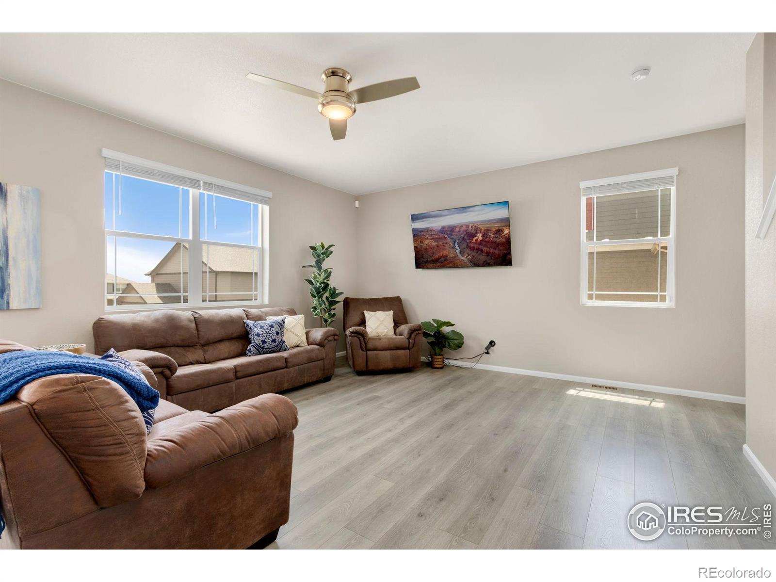 MLS Image #12 for 6818  whisper trail lane,wellington, Colorado
