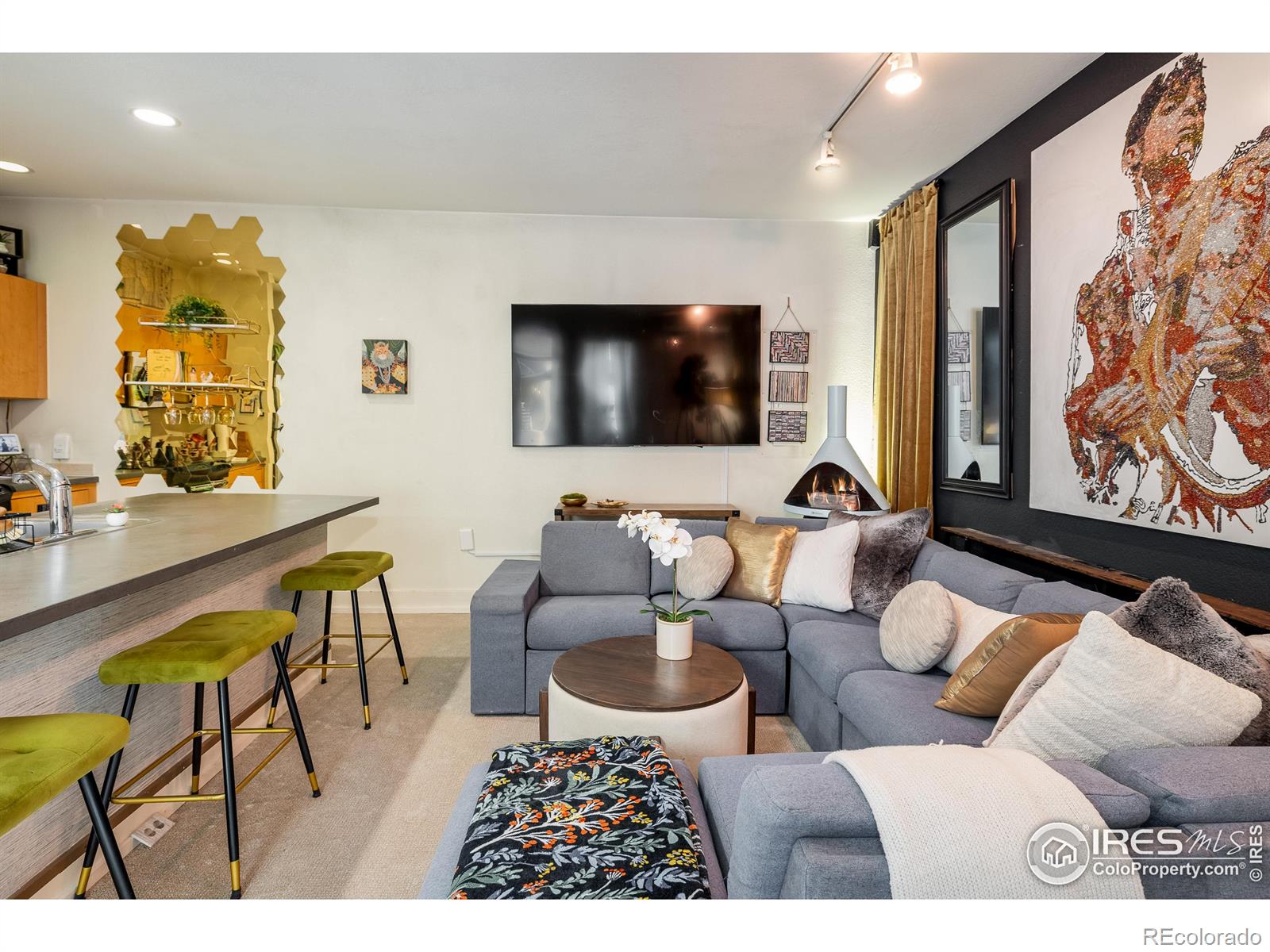 MLS Image #5 for 801  confidence drive,longmont, Colorado