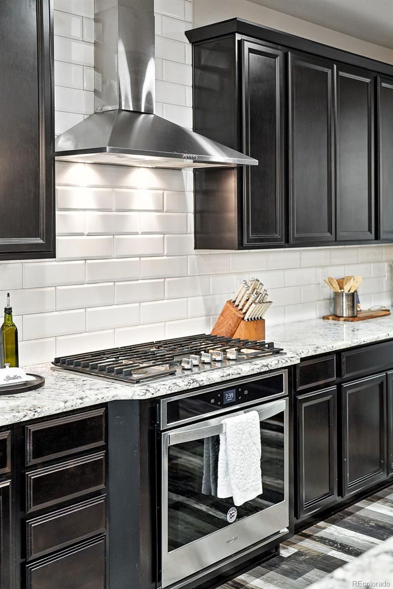 MLS Image #12 for 18541 w 93rd place,arvada, Colorado