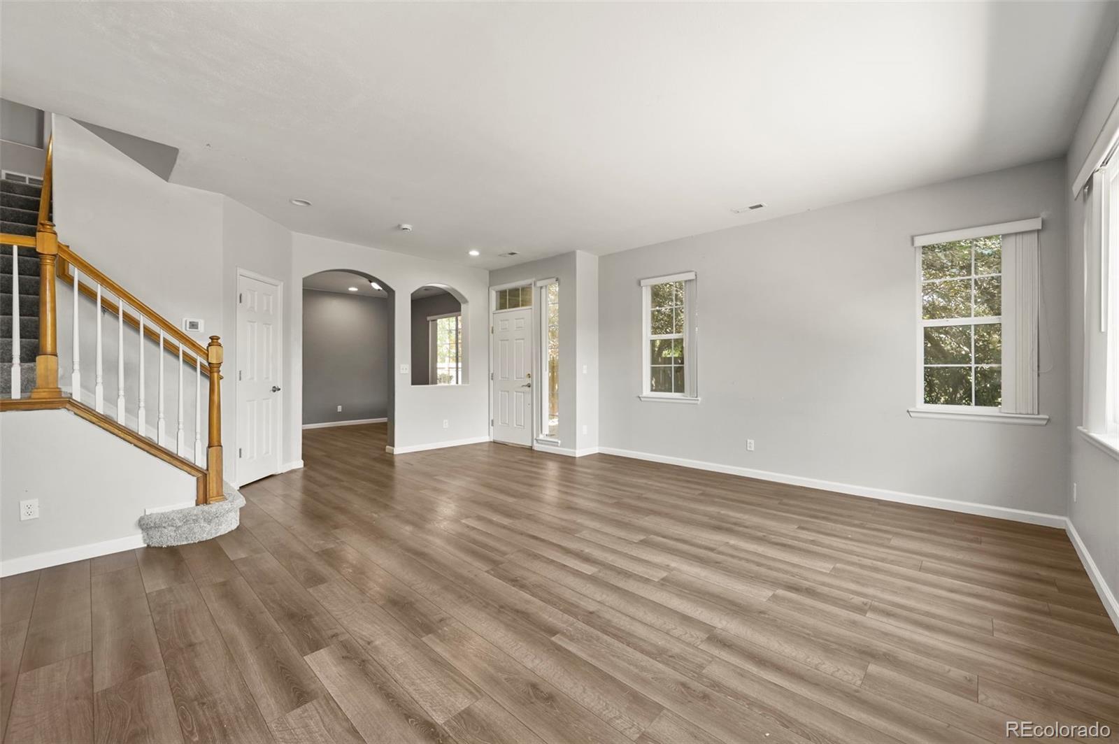 MLS Image #10 for 280  granby way,aurora, Colorado
