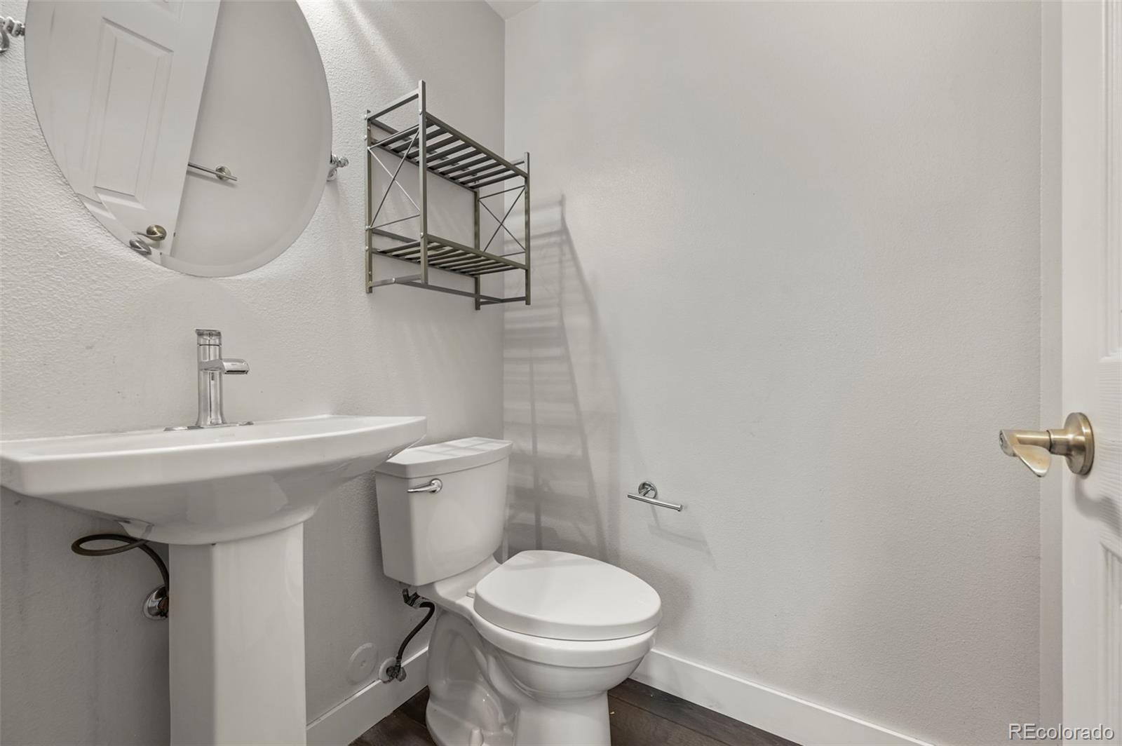 MLS Image #15 for 280  granby way,aurora, Colorado