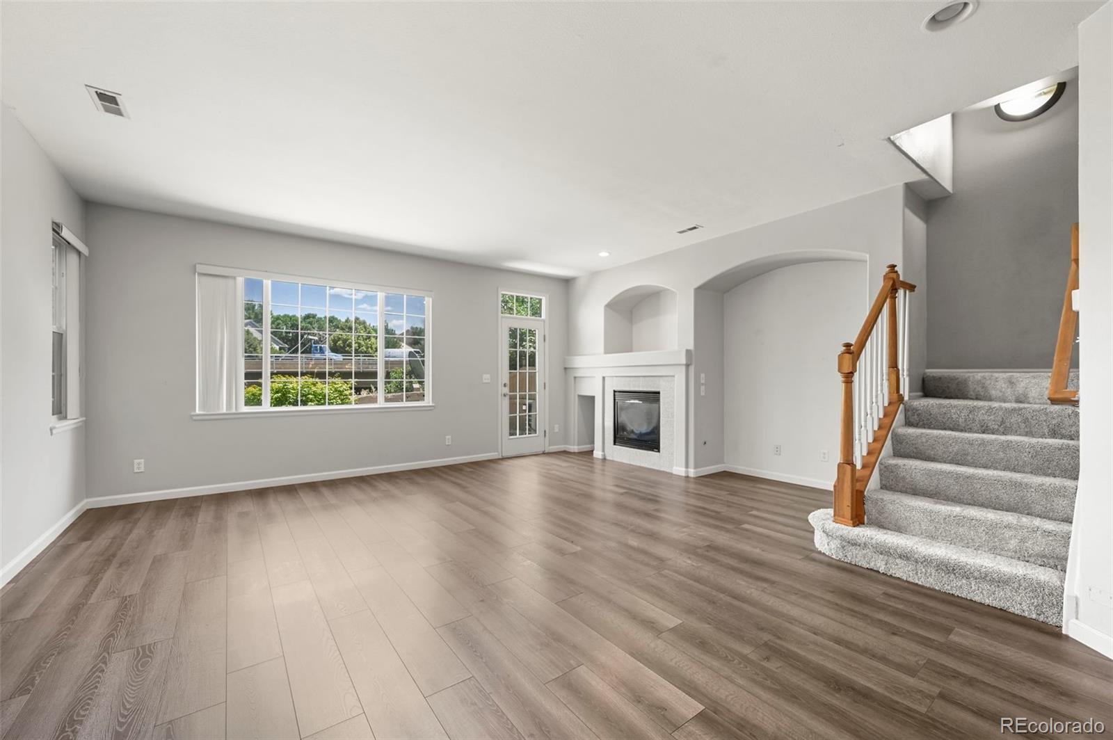 MLS Image #5 for 280  granby way,aurora, Colorado