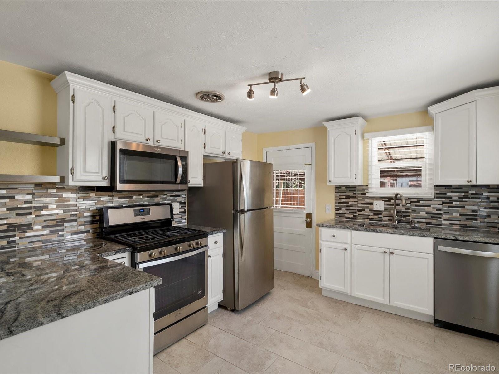 MLS Image #14 for 3971 w kentucky avenue,denver, Colorado