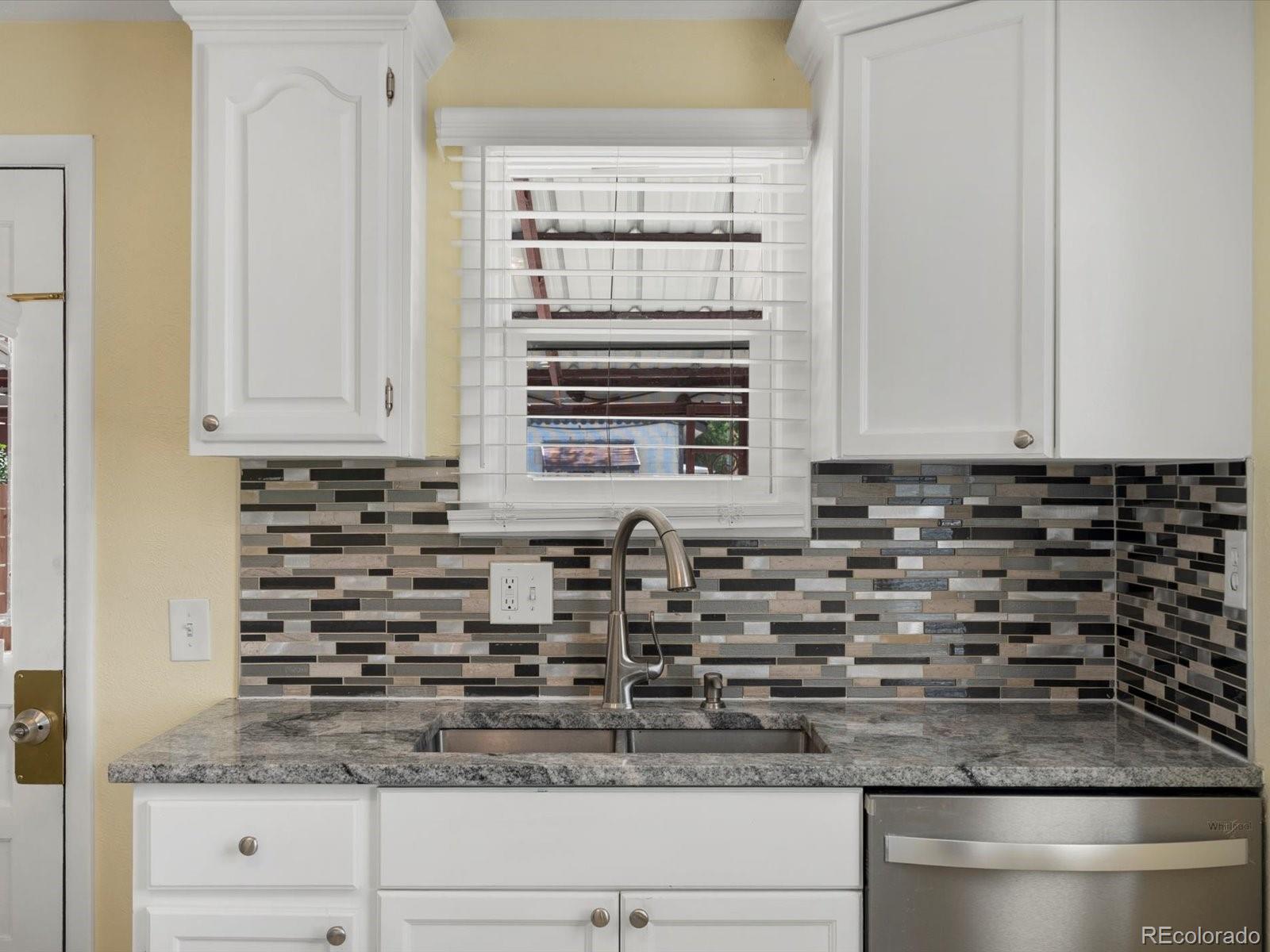MLS Image #16 for 3971 w kentucky avenue,denver, Colorado