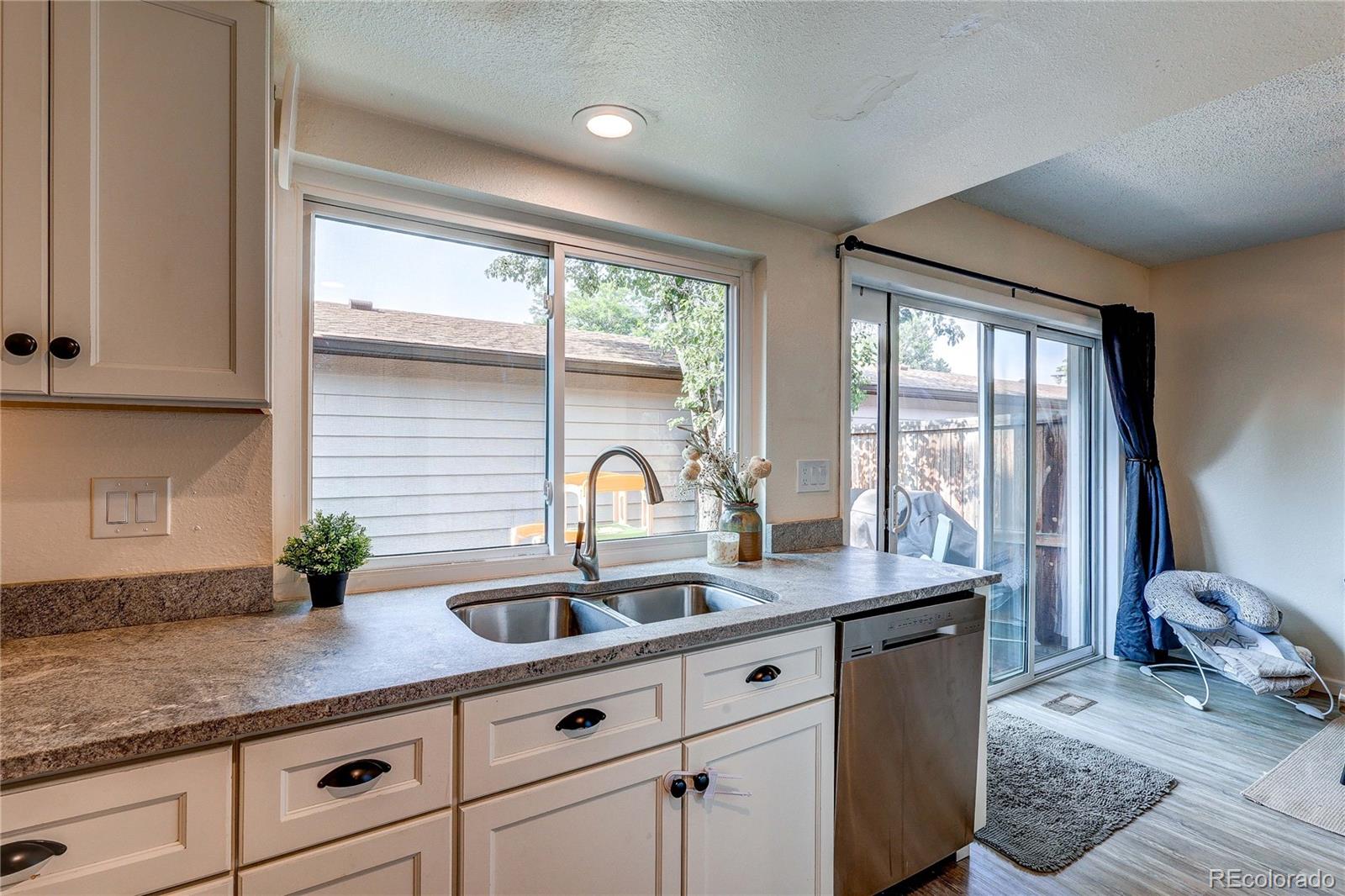 MLS Image #8 for 3572 s kittredge street,aurora, Colorado